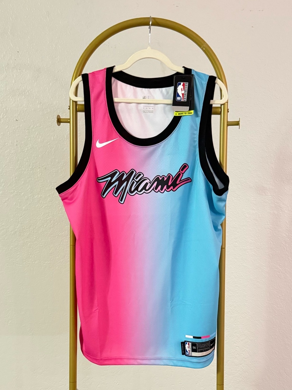NWT Nike Miami Heat Vice City Swingman Jersey Pink Blue Size XL MEN